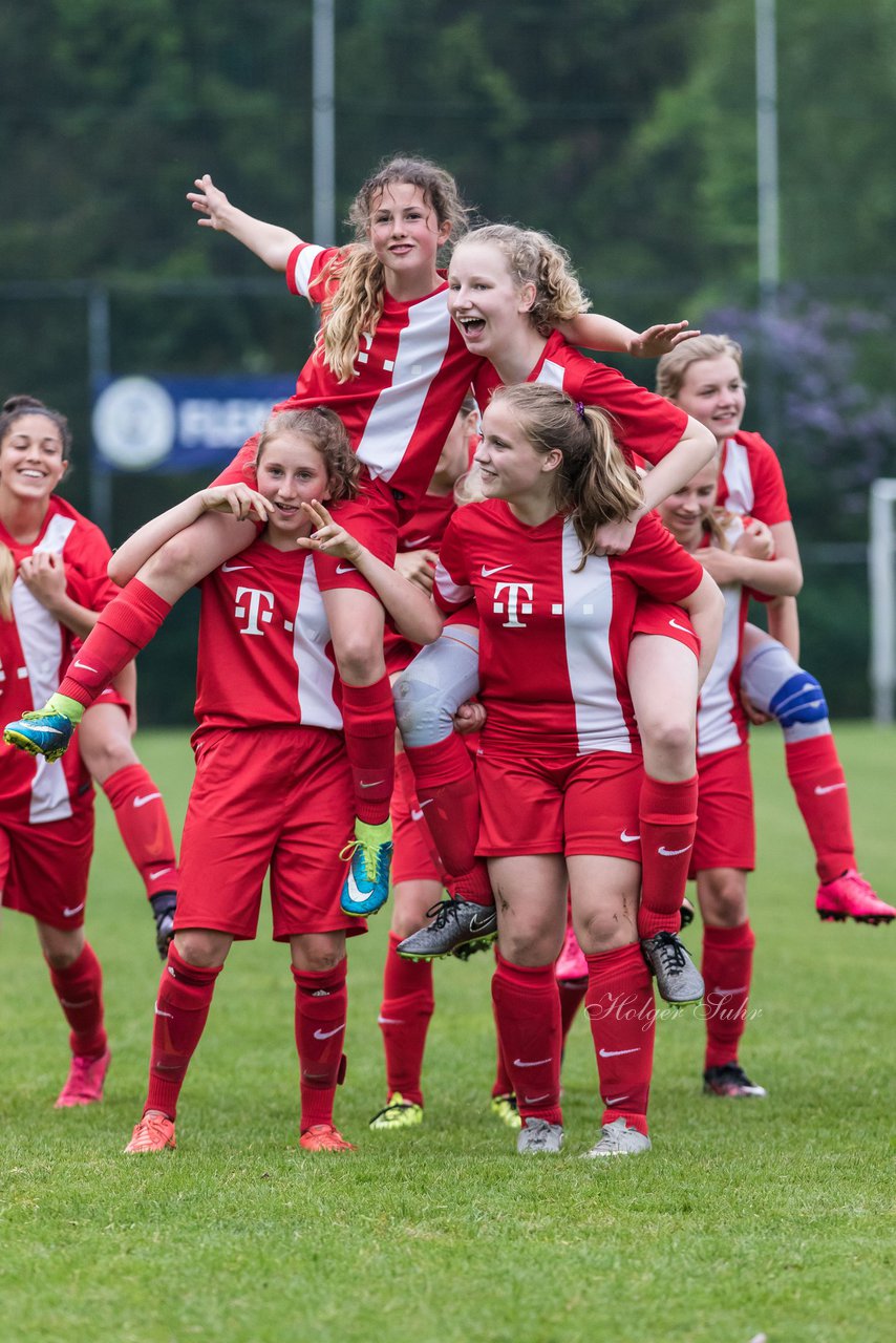 Bild 72 - wCJ SV Steinhorst/Labenz - VfL Oldesloe : Ergebnis: 18:0